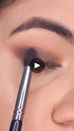 3.9K reactions · 106 shares | Brown eye makeup for everyday casual wear🤎

If you want it more subtle just dont add the shimmer in the bottom lashline🤎
Used:
@makeupbymario ethereal eyes 
@kaybykatrina brown gel eyeliner 
@boujeebeauty.in lashes 

#wakeupandmakeup #eyeliner #eyemakeup #makeuptutorial 
Eye makeup tutorial, eyeliner, smokey eye, makeup video, step by step makeup, hooded eye makeup, glitter eye makeup, bridal eye makeup, huda beauty, makeup by mario | Simran Kaur | Beauty Eye Makeup Tutorial Eyeliner, Eyeliner Smokey Eye, Eye Makeup Video, Smokey Eye Makeup Video, Eye Makeup Bridal, Makeup For Everyday, Eyeliner Smokey, Makeup Huda Beauty, Brown Gel Eyeliner