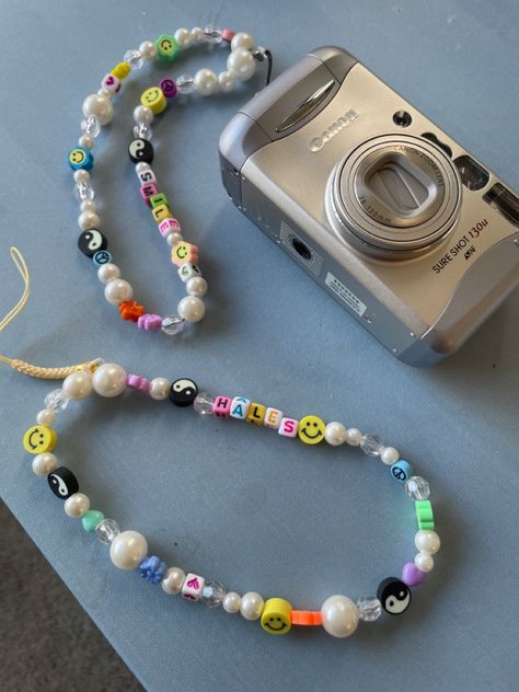 Y2k Bracelets, Camera Polaroid, Camera Charm, Y2k Phone, Cute Camera, Summer Scrapbook, Polaroid Camera, Camera Strap, Vintage Cameras