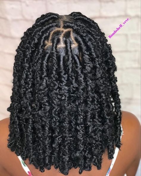 Short Hair Braid Styles Black Women, Natural Hair Twists Short, Short Braided Hairstyles For Black Women, Afro Twist Braid Hairstyles, Gorgeous Braids, Short Box Braids Hairstyles, Twisted Hair, Butterfly Locs, Short Box Braids