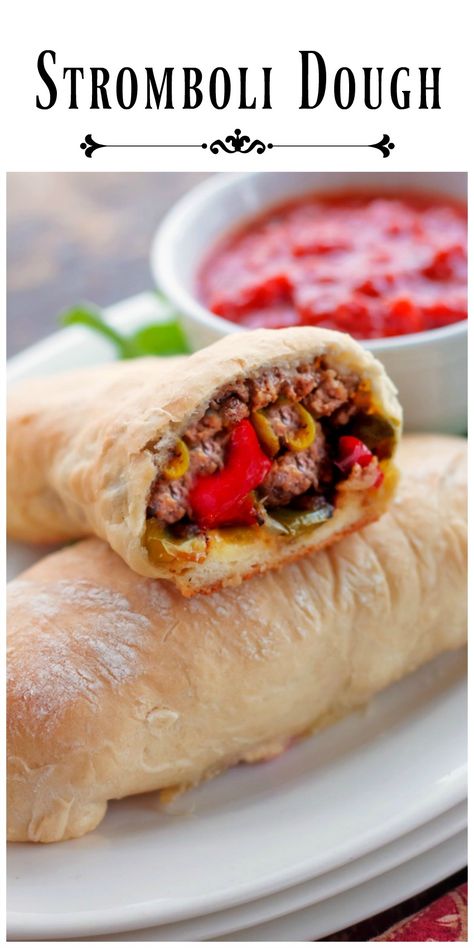 Stromboli Dough Recipe, April Meals, Stromboli Dough, Stromboli Pizza, Pizza Stromboli, Stromboli Recipe Easy, Homemade Stromboli, Crescent Roll Pizza, Stromboli Recipe