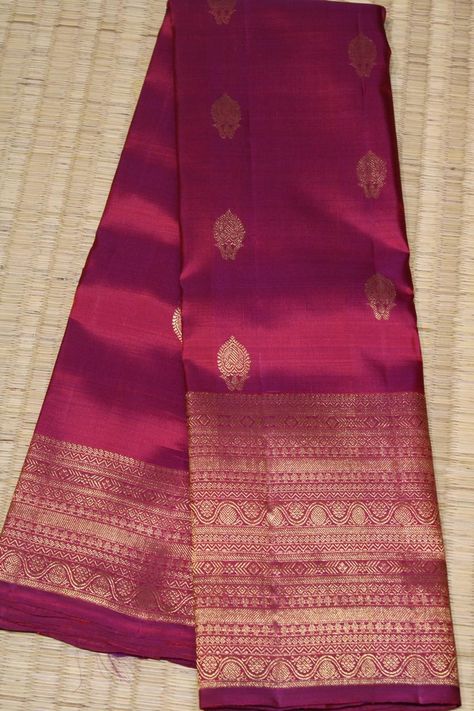 Bridal Kanjeevaram Saree, Pattu Sarees Wedding, Pure Chiffon Sarees, Bridal Sarees South Indian, Indian Bridal Sarees, Indian Sari Dress, Silk Saree Kanchipuram, Cotton Saree Designs, Latest Bridal Dresses