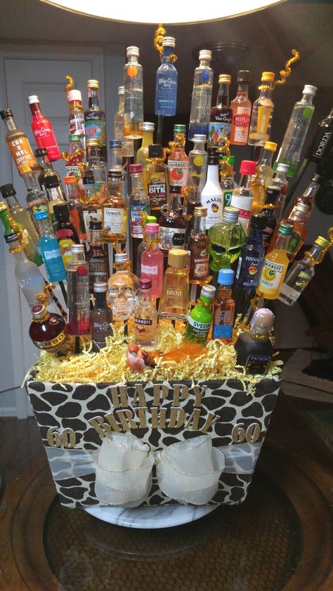 60 bottles for 60 years! Happy Birthday! Cheers! Liquor Bouquet, Happy Birthday Cheers, Pretty Alcoholic Drinks, Liquor Gifts, Birthday Basket, Yummy Alcoholic Drinks, Funny Birthday Cakes, Birthday Cheers, Hoco Proposals Ideas