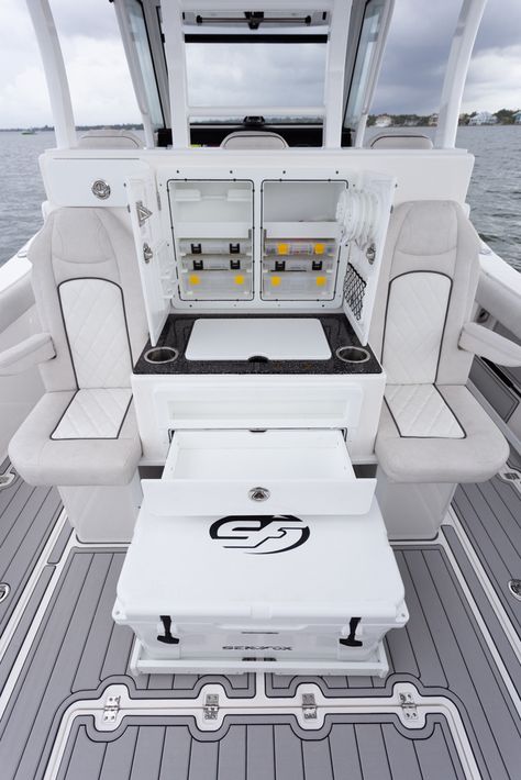 Mud Boats, Center Console Fishing Boats, Boat Upholstery, Offshore Boats, Center Console Boats, Bay Boats, Plate Storage, Boat Seats, Aluminum Boat