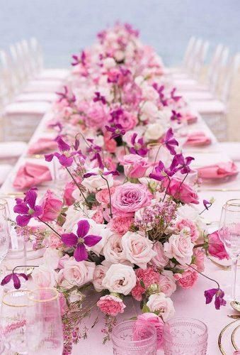 Beach Wedding Pink, Current Aesthetic, Destination Wedding Decor, Engagement Dinner, Pink Wedding Inspiration, Big Company, Dining Etiquette, Beautiful Tablescapes, Beach Wedding Decorations