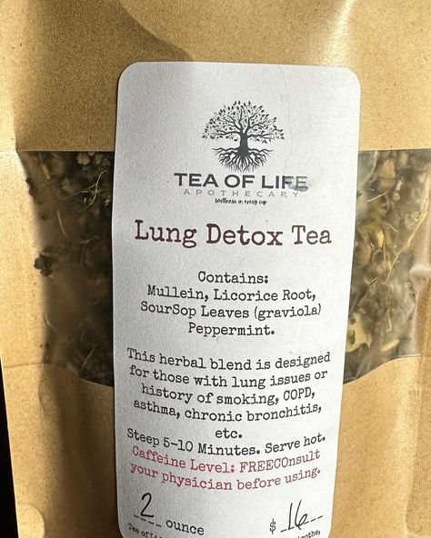 Ready to start the NEW YEAR off right? Our Lung Detox Tea is PERFECT for those struggling with lung 🫁 or respiratory issues! Ready to STOP SMOKING 🚬?? This tea helps clear mucus and support airways health. It is recommended to drink 2-4 cups of tea daily. Contains: Mullein, Licorice Root, SourSop Leaves (graviola) and Peppermint. Lung Detox Tea has a soothing effect on bronchioles, has traditionally been used for asthma. It contains anti-inflammatory and antimicrobial effects. It coats th... Inflammation Remedies, Chillicothe Ohio, Tea Blends Recipes, Lung Detox, Medicinal Tea, Medical Nurse, Herbal Teas Recipes, Magic Herbs, Lungs Health