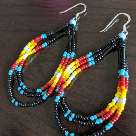 Black-Beaded & Fire Theme Earrings, With A Turquoise Stone. Also Comes With French Style Sterling Silver Hooks. Great Little Gift For The Holidays! Indigenous Earrings, Fire Theme, Diy Earrings Easy, Beaded Jewelry Earrings, Beaded Earrings Native, Beaded Earrings Diy, Native American Earrings, Jewerly Beads, Beaded Necklace Designs