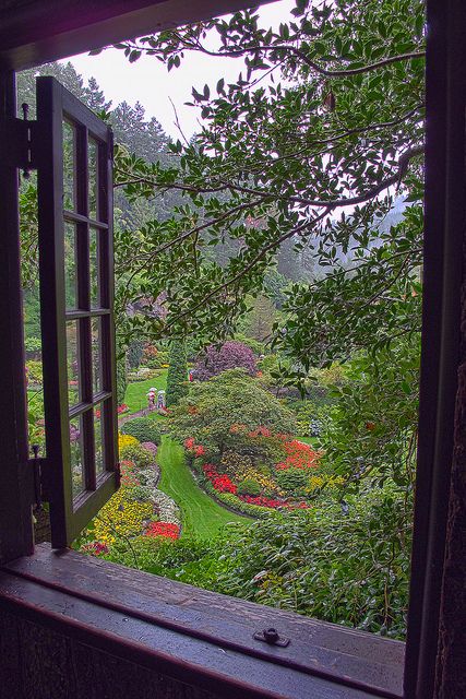 Window Overlooking Garden, Window To Garden View, Garden View From Window, Beautiful View From Windows, Window View Garden, Countryside View From Window, View From The Artist's Window, China Garden, Butchart Gardens