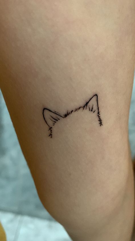 Behind The Ear Cat Tattoo Ideas, Tattoos To Remember Your Cat, Cat Dedication Tattoo, Cat In Heaven Tattoo, Cat Tattoos Memorial, Pet Tattoos Cat, Cat Angel Tattoo, Angel Cat Tattoo, Muffin Tattoo