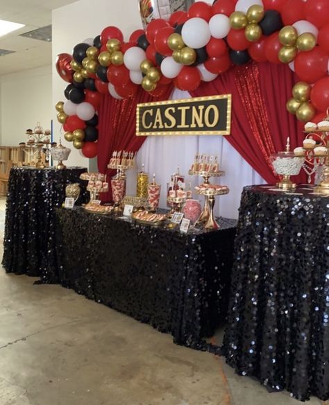 Las Vegas Party Theme, Casino Birthday Party, Vegas Theme Party, Casino Birthday, Casino Night Fundraiser, Vegas Birthday, Las Vegas Party, Casino Theme Party Decorations, Prom Themes