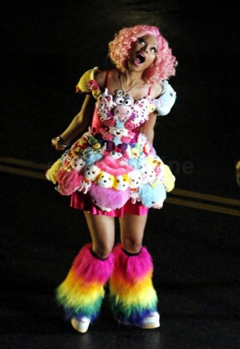 Nicki The Harajuku Barbie, Kawaii Nicki Minaj, Nicki Minaj Harajuku Barbie Era, Nicki Harajuku Barbie, Nicki Minaj Fashion, Willow And Jaden Smith, Fashion In Japan, Harajuku Barbie, Nicki Minaj Outfits