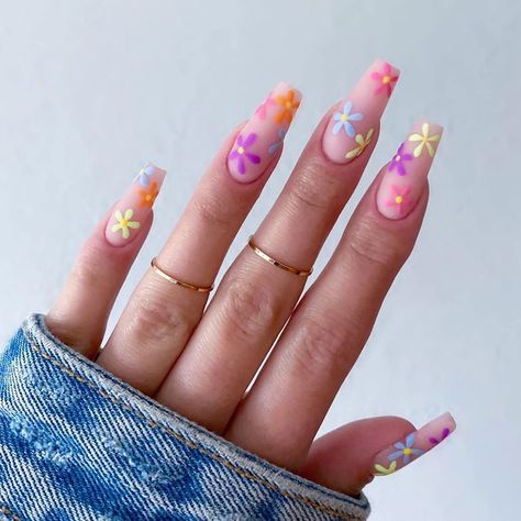 Bride Nails Wedding, Pastel Design, Glitter Rosa, Short Fake Nails, Coffin Press On Nails, Diy Nail Art, Easter Nails, Stick On Nails, Nail Designs Spring