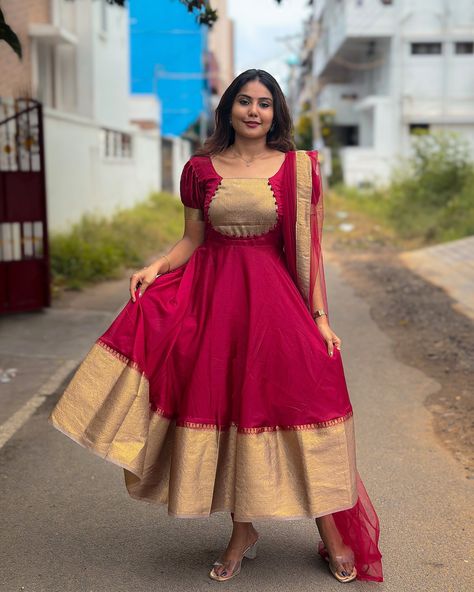 ANJALI- RED, PINK🌸 .Silk Anarkalis from @labelkamra ||DIWALI EDITION||LK294 Christian Bridal Saree, Dress Stitching, Stitching Designs, Simple Kurta, Simple Kurti, Long Frock Designs, Half Saree Lehenga, Gown Party Wear, Long Gown Design