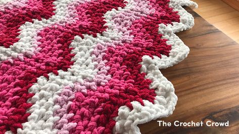 Crochet Plush Moss Blanket Moss Blanket, Crochet Moss Stitch, Wave Blanket, Crochet Quilts, Crochet Moss, Yarn Stitches, Chevron Crochet Blanket Pattern, Ripple Crochet, Crochet Ripple Pattern