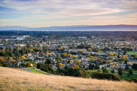 Safest Places To Travel, Fremont California, Best Places To Retire, Happy City, Rv Campgrounds, California City, Travel Trends, Union City, Free Things To Do