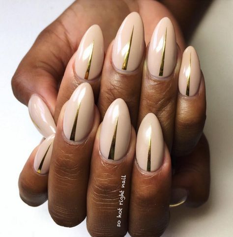 For those occasions when clear polish just isn't enough. Art Studio Design Ideas, Studio Design Ideas, Holiday Nail Colors, Beige Nails Design, Sharp Nails, Pointy Nails, Art Studio Design, Nail Art Studio, Nude Nail Polish