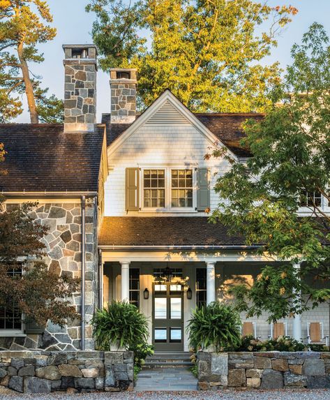 Home at Last – The Potted Boxwood Timeless Exterior, Gil Schafer, New England House, Moon House, England House, New England Farmhouse, Cabin Retreat, Canada House, Colonial Exterior