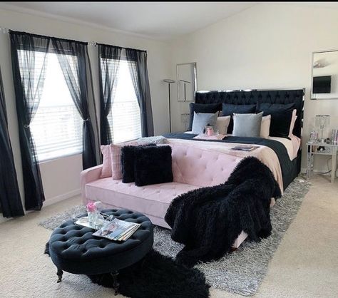 Bedroom Ideas Pink, Den Design, Fancy Bedroom, Girl Apartment Decor, Glam Bedroom Decor, Bedroom Tour, Silver Bedroom, Luxury Room Bedroom, Pink Bedroom Decor