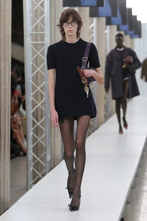 Sheer Tights, Winter 2023, Look Chic, 90s Fashion, Paris Fashion, Editorial Fashion, Miu Miu, Paris Fashion Week, Dress To Impress