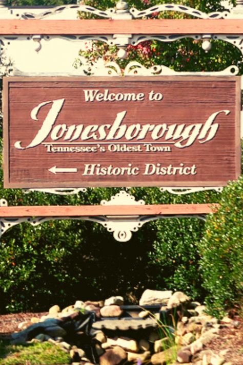 Jonesborough Tennessee, Vintage Tennessee, Hiking In East Tennessee, Tennessee Fashion, Kingsport Tennessee, North Carolina Lighthouses, Tennessee Attractions, Tennessee Map, Tennessee Girls