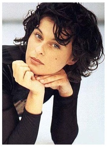 Lisa Stansfield Lisa Stansfield, R&b Soul Music, Singing Career, 90s Music, I Love Music, Soul Music, Female Singers, White Photo, All Music