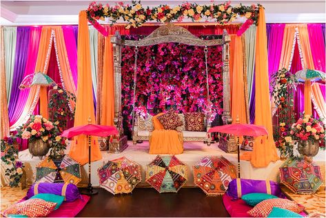 Pakistani Wedding Events, Pakistani Wedding Decoration Mehndi, Punjabi Jaggo Decoration, Punjabi Jago Decorations, Mendhi Decor Ideas, Mehndi Stage Decoration Pakistani, Mehendi Night Decoration, Mehendi Stage Decoration, Pakistani Wedding Ideas