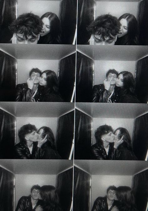 Rockstar Couple Aesthetic, Rockstar Boyfriend Outfit, Rockstar Relationship, Rockstar Boyfriend Aesthetic, Nyc Polaroid, Bf Gf Pictures, Rockstar Couple, Aesthetic Photobooth, City Girl Life