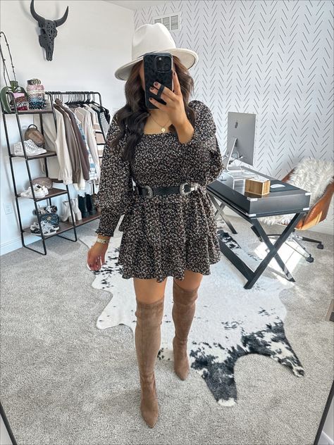 Ruffle Dress With Boots, Spring Dress With Boots, Navy Dress With Boots, Wine Tour Outfit Fall, Dress With Western Belt, Boots Dress Outfit, Summer Dress With Boots, Brown Suede Boots Outfit, Dress With Boots Outfit