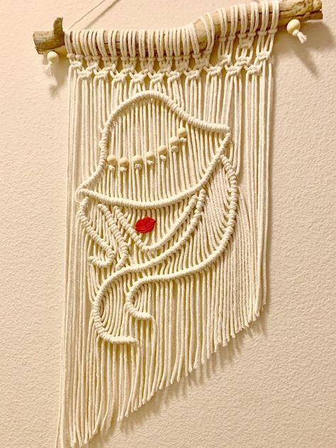 Macrame Weave Wall Hanging, Diy Macrame Projects, Simpul Makrame, Jute Macrame, Macrame Wall Hanger, Macrame Headboard, Yarn Wall Art, Macrame Owl, Macrame Backdrop