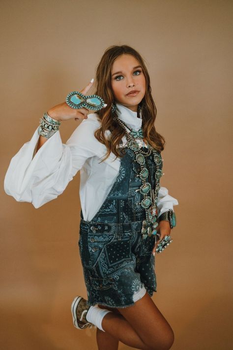 Western Easter Outfit, Hippie Cowgirl Style, What To Wear Tomorrow, Hippie Cowgirl, Cowgirl Couture, Boho Glam, Rodeo Outfits, Western Chic, Easter Outfit