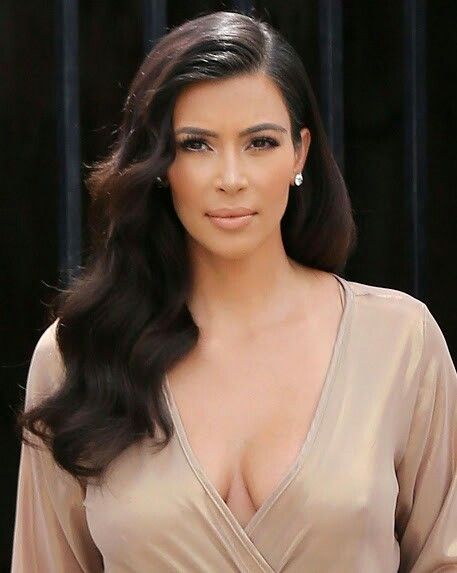 Beautiful Celebrity Wedding Hair, Kim Kardashian Wedding, Kardashian Wedding, Kardashian Makeup, Kim Kardashian Makeup, Kim Kardashian Hair, Kardashian Hair, Hollywood Hair, Side Hairstyles