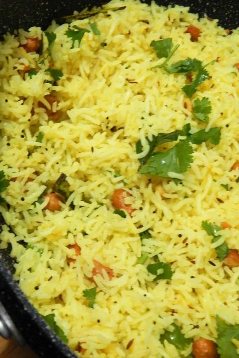 Low Calorie Rice Recipes, South Indian Lemon Rice Recipe, Easy Lemon Rice, Cooked Rice Recipes, Sandwich Recipes Indian, 69th Birthday, Veggie Side Dish Recipes, Yellow Squash Recipes, Rice Side Dish Recipes