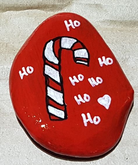 Candy Cane Rock Painting, Christmas Rock, Rock Painting Ideas Easy, Stone Art, Rock Painting, Painting Crafts, Rock Art, Candy Cane, Painting Ideas