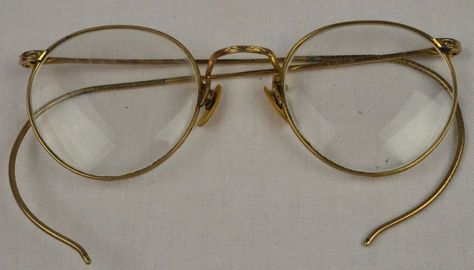 Antique Vintage Eyeglasses/Spectacles ~ Ful-Vue AO 12K GF  ** Lot 4 Vintage Etched Antique Gold Necklace, One-of-a-kind Antique Gold Brass Jewelry, Antique Yellow Gold Tarnish-resistant Jewelry, Antique Spectacles, 1940s Eyeglasses, Vintage Eyeglasses, Vintage Eyewear, Spectacles