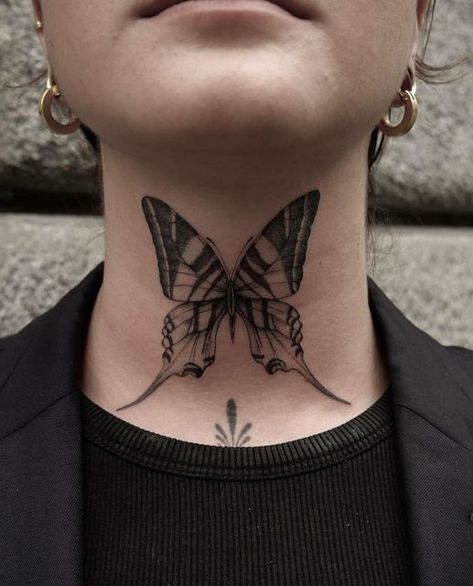 Aura Ninety Four on Instagram: "@fiillelune 🦋 Butterfly neck tattoo by our upcoming guest 🌟 Fille will be with us from 31st January - 2nd February! You can send an email to fiillelune@gmail.com to make a booking 💙 #tattoo #butterflytattoo #necktattoo #butterflynecktattoo #butterfly #fineline #finelinetattoo #singleneedle #singleneedletattoo #blackwork #blackworktattoo #blackworkers #blacktattoo #blackink #blackinktattoo #blxckink #finelinekillers #microrealismtattoo #microrealism #tattoodo #t Flower Neck Tattoo, Front Neck Tattoo, Tiny Butterfly Tattoo, Butterfly Neck Tattoo, Purple Butterfly Tattoo, Colorful Butterfly Tattoo, Moth Tattoo Design, Girl Neck Tattoos, Throat Tattoo