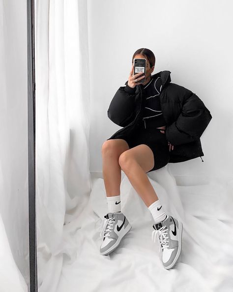 Air Jordan Mid 1 Outfit, Gray Jordans Outfit Women, Jordan Mid 1 Outfit Women, Jordan Mid 1 Outfit, Grey Jordans Outfit, Air Jordan 1 Mid Outfit Women, Jordans Outfit Women, Air Jordan 1 Mid Women, Air Jordan Outfit