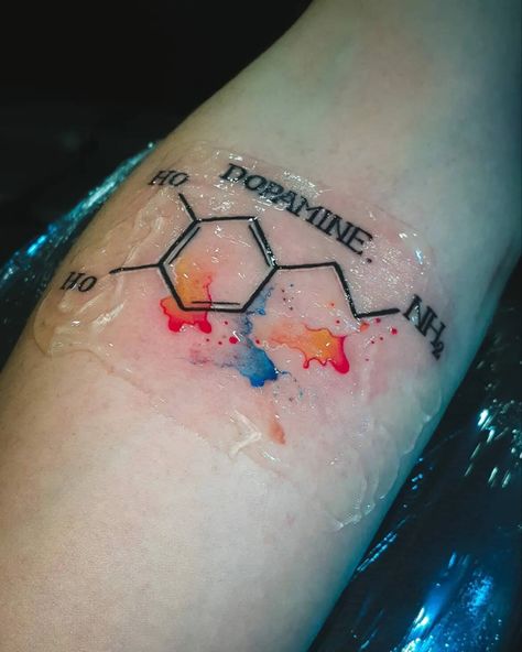 Chemical Structure Tattoo, Serotonin Molecule Tattoo, Dopamine Tattoo, Coffee Chemistry, Serotonin Tattoo, Chemistry Tattoo, Science Tattoo, Molecule Tattoo, Tattoo Chest