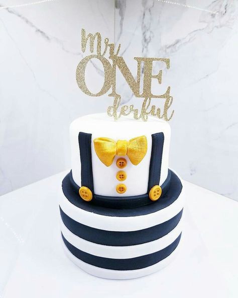 Mr Onederful Birthday, Boys First Birthday Cake, Boys 1st Birthday Cake, Baby Boy Birthday Cake, Mickey Mouse Cupcakes, Baby First Birthday Cake, Boys 1st Birthday Party Ideas, Baby Boy 1st Birthday Party, One Year Birthday