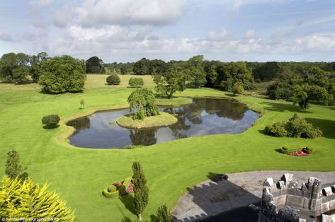 Lake Garden Ideas, Manmade Pond, Garden Design Software, Castle Landscape, Estate Gardens, Farm Pond, Castle Ireland, King Home, Lake Garden