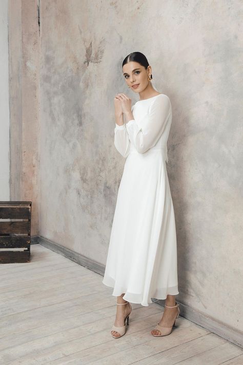 b147a61c1d07c1c999560f62add6dbc7desc42372600ri Jeweled Wedding Dress, Wedding Dress Simple, Tea Length Wedding, Chiffon Wedding Dress, Wedding Dress Chiffon, Dress Simple, Romantic Moments, Chiffon Long Sleeve, Online Wedding Dress