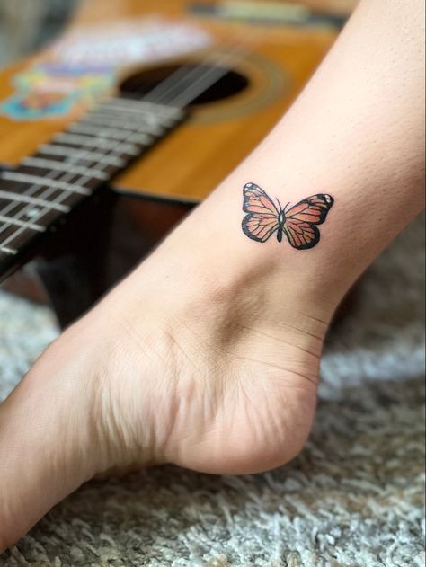 Tiny Monarch Tattoo, Small Monarch Butterfly Tattoo, Butterfly Tattoo Ankle, Butterfly Ankle Tattoo, Monarch Tattoo, Butterfly Ankle Tattoos, Monarch Butterfly Tattoo, Dragon Tattoo Ideas, Tattoo Ankle