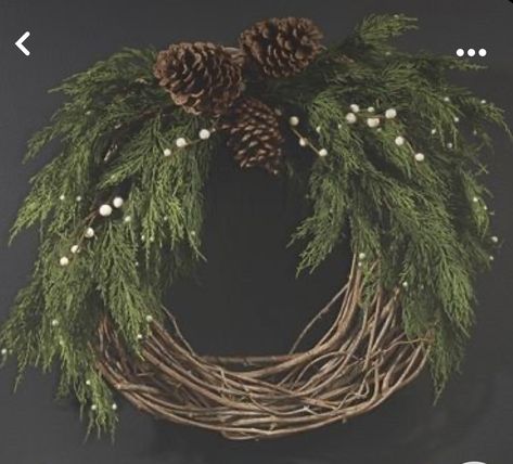 Juniper Wreath, Dog Christmas Wreath, Pre Lit Christmas Wreaths, Diy Christmas Wreath, Natural Christmas, Xmas Wreaths, Woodland Christmas, Budget Diy, Winter Solstice