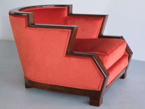 Cubist Art Deco Armchair in Vermilion Mohair Velvet and Maple, France, 1920s - KABINET HUBERT Art Nouveau Armchair, Post Modern Decor, Art Deco Furniture 1920s, Atomic Age Furniture, Art Deco Seating, 1930s Furniture, Chair Art Deco, 1920s Furniture, Art Deco Chairs