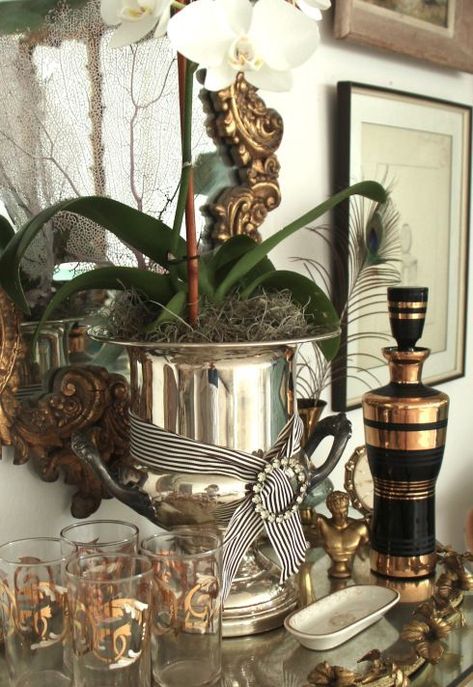 Champagne bucket decorating ideas... Bucket Decorating Ideas, Bucket Decor, The Paris Apartment, Make Your Own Wine, Gold Bar Cart, Outside Bars, Champagne Cooler, Champagne Bucket, Wine Bucket