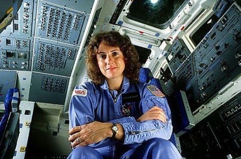 Christa Mcauliffe, Valentina Tereshkova, Space Shuttle Challenger, Sally Ride, Nasa History, Space Engineers, Aerospace Engineering, Nasa Astronauts, Air And Space Museum