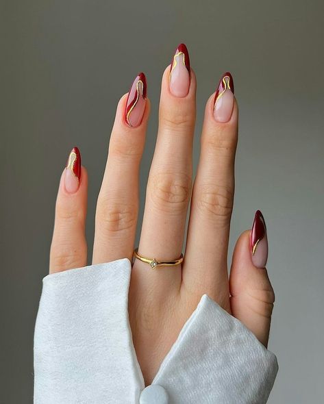 Thanksgiving Nails Color, Bow Nail Designs, Red And Gold Nails, Best Press On Nails, Modern Nail Art, Wine Nails, 2024 Nails, Cherry Nails, Red Nail Designs