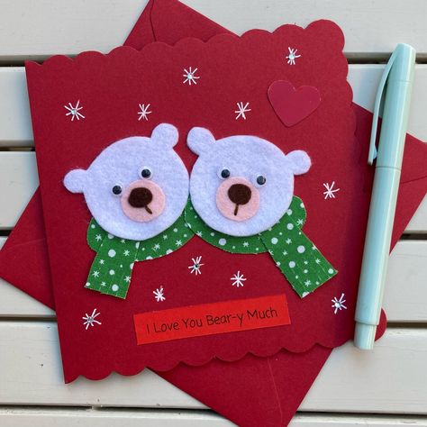 Polar bear couple Christmas card - ‘I Love You Bear-y Much’, handmade felt card with added details, all ready to wish someone special in your life a wonderful Christmas xx Christmas Cards Handmade For Boyfriend, Couple Christmas Card, Christmas Card Handmade, Bear Couple, Couple Christmas, Christmas Couple, Card Handmade, Handmade Felt, Christmas Cards Handmade