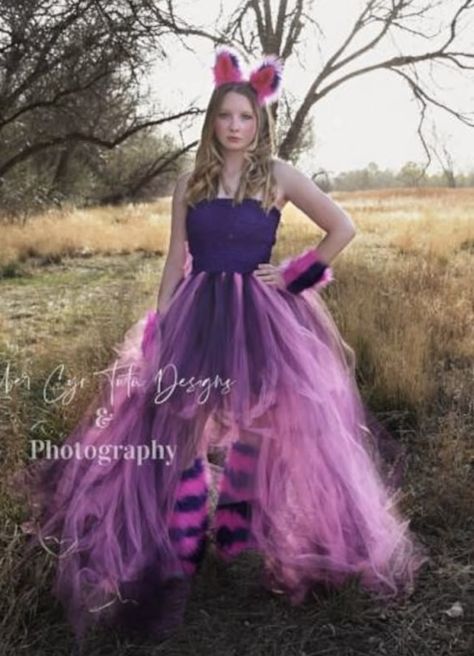 Cool Halloween Costumes For Women, Creative Halloween Costumes For Women, All Black Costumes, Halloween Costumes For College, Halloween Alice In Wonderland, College Halloween Costumes, Alice In Wonderland Outfit, Cheshire Cat Costume, Black Halloween Costumes