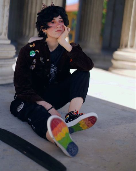 Nico Di Angelo Mobility Aid, Nico Di Angelo Inspired Outfits, Nico Di Angelo Face Claim, Nico Di Angelo Pfp, Nico Di Angelo Cosplay, Percy Jackson Cosplay, Solangelo Fanart, Percy Jackson Comics, Ghost King