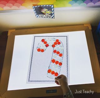 Light Table Activities, Light Box Activities, Table Activities, Holidays With Toddlers, Christmas Units, Christmas Teaching, Christmas Kindergarten, Winter Preschool, Light Board