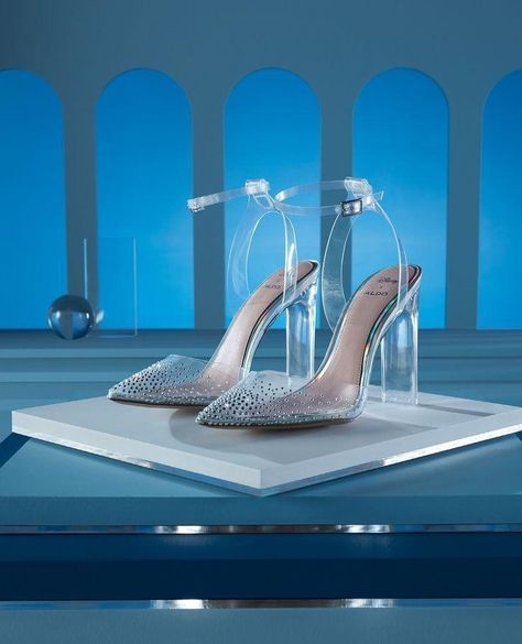 Aldo Cinderella Shoes, Disney Aldo Shoes, Aldo Disney Shoes, Cinderella Shoes Disney, Heels Cinderella, Cinderella Wedding Shoes, Disney Wedding Shoes, Cinderella Heels, Cinderella Slipper